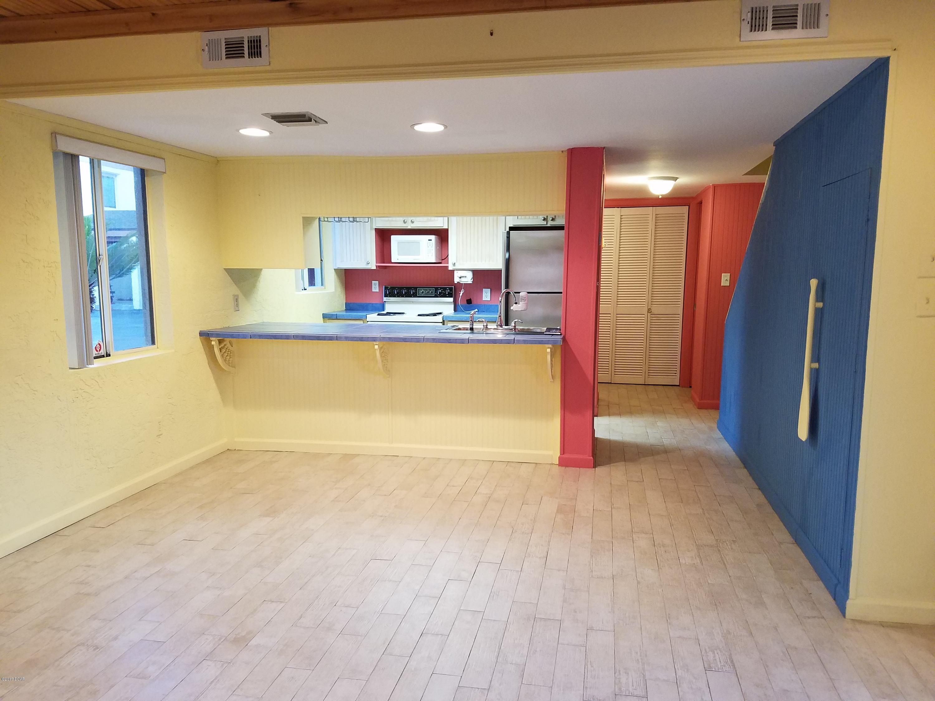 Palisades Condo Ph 1 - Residential Lease