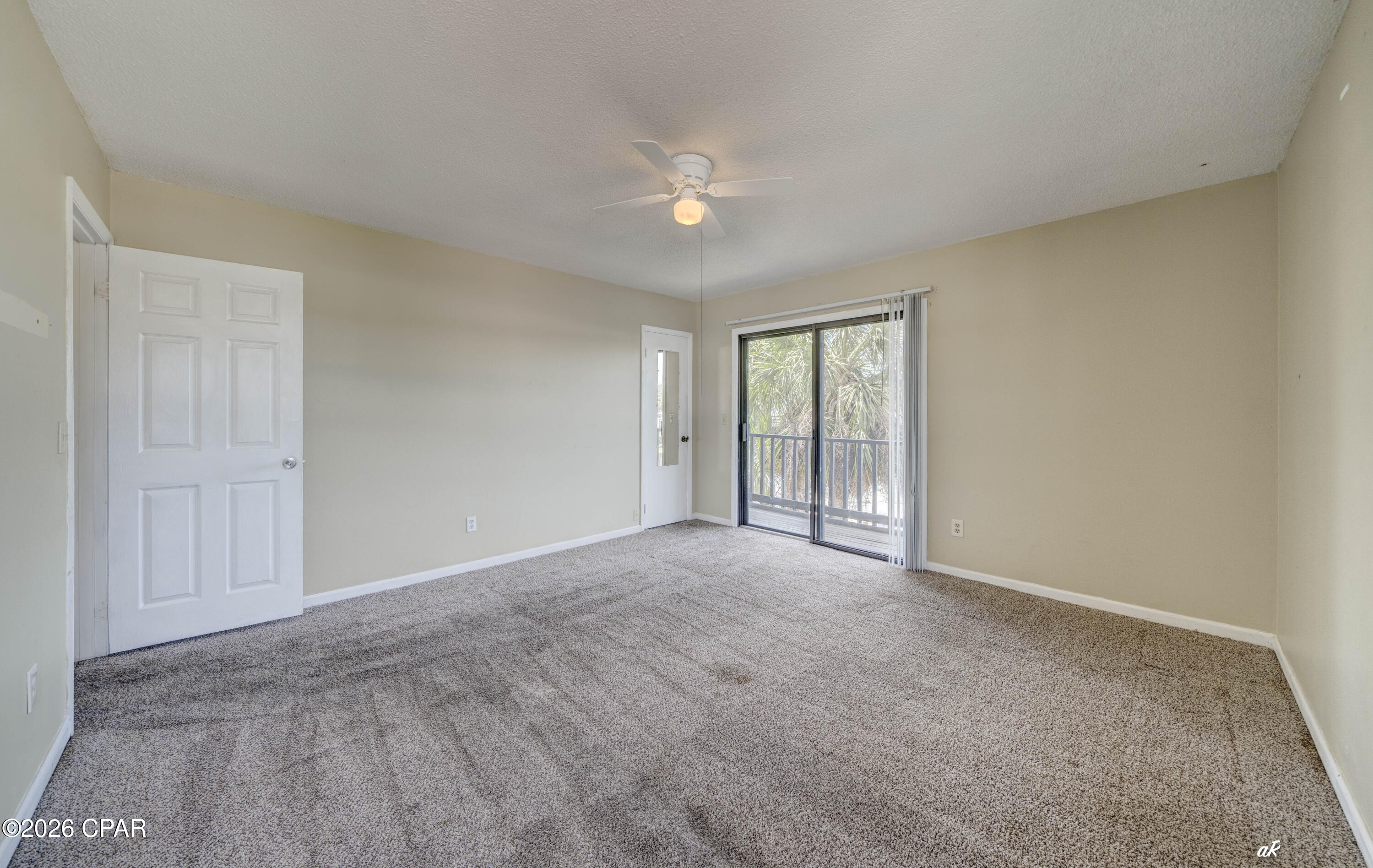 Bayside Park Unit 1 - Residential Lease
