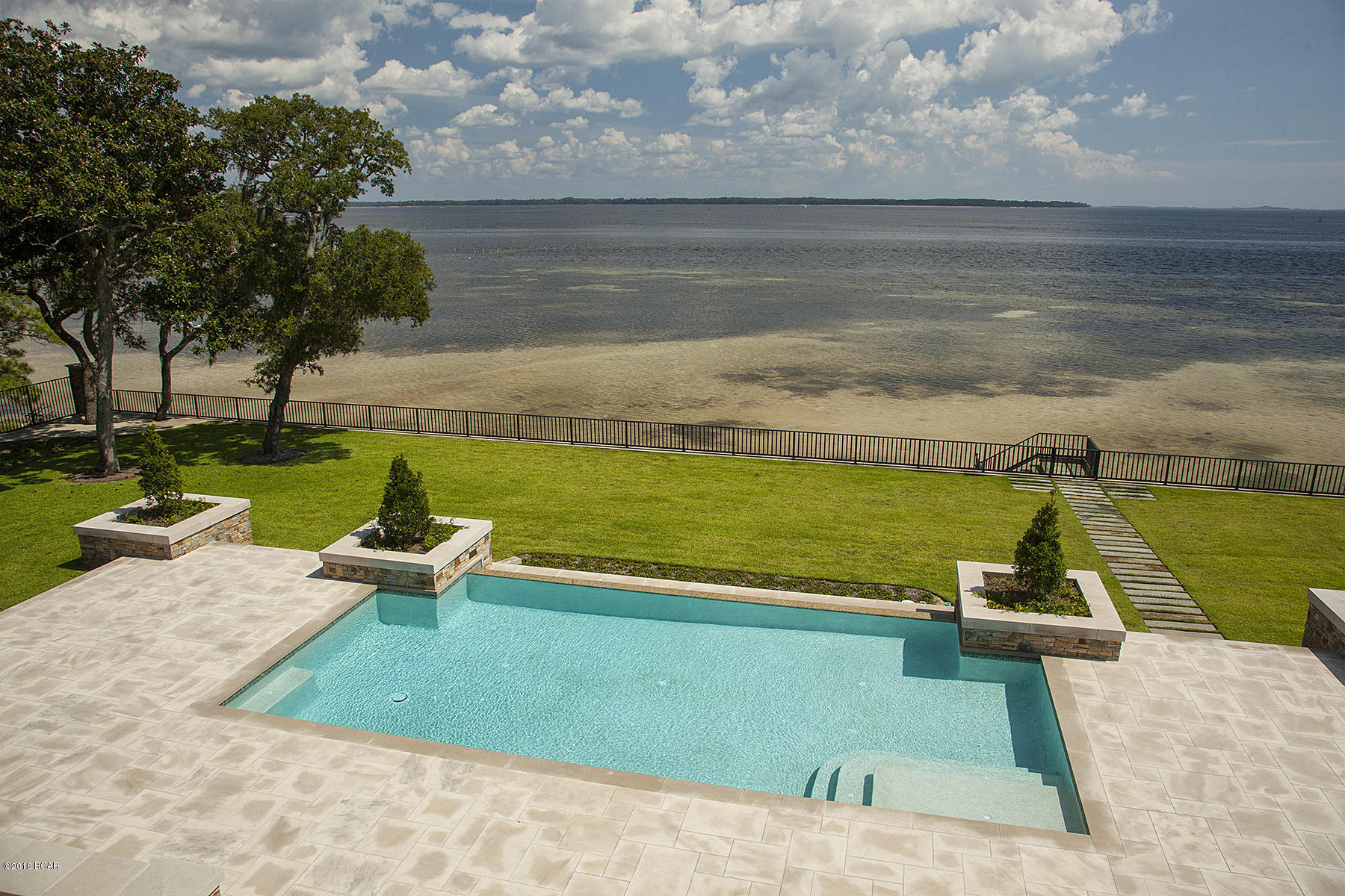 Delwood Beach - Residential