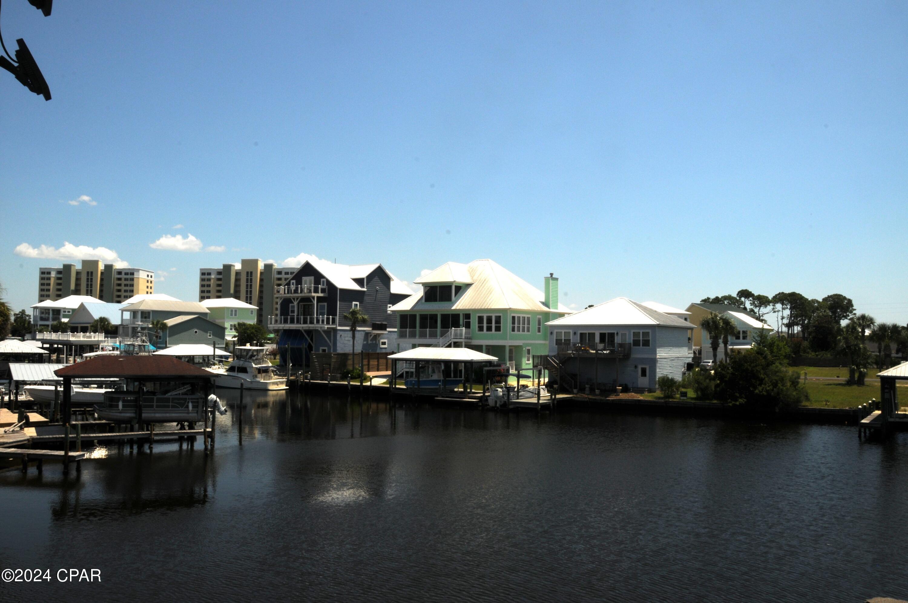 Harbour Towne - Residential