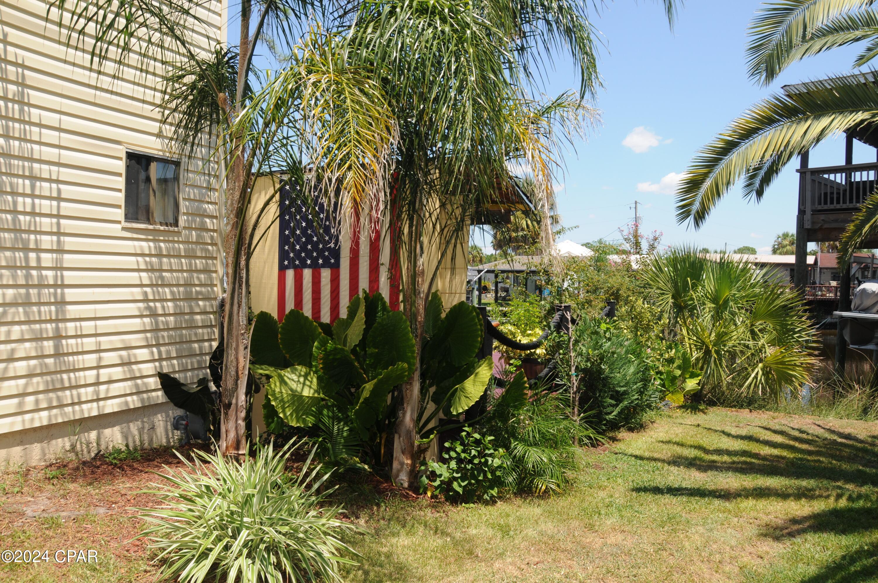 Harbour Towne - Residential