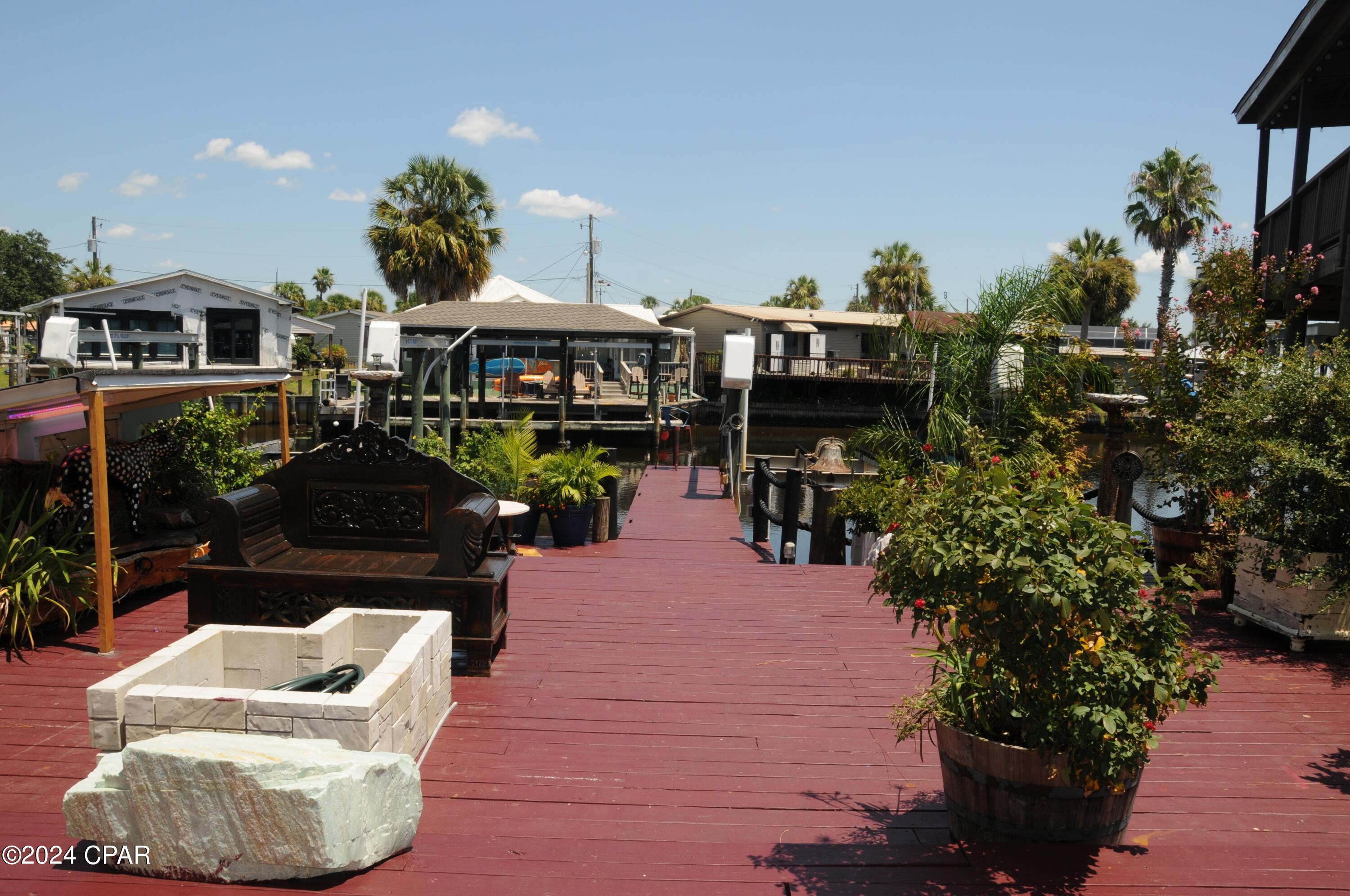 Harbour Towne - Residential