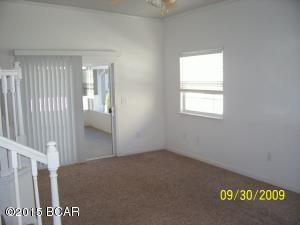 Emerald Pointe Resort - Residential Lease