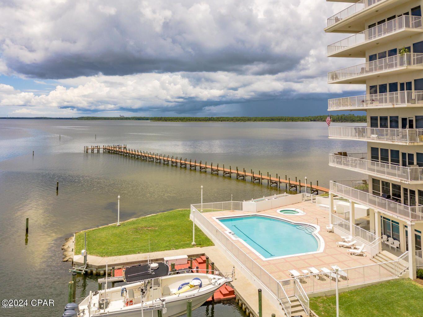 Marina Bay Condo - Residential Lease
