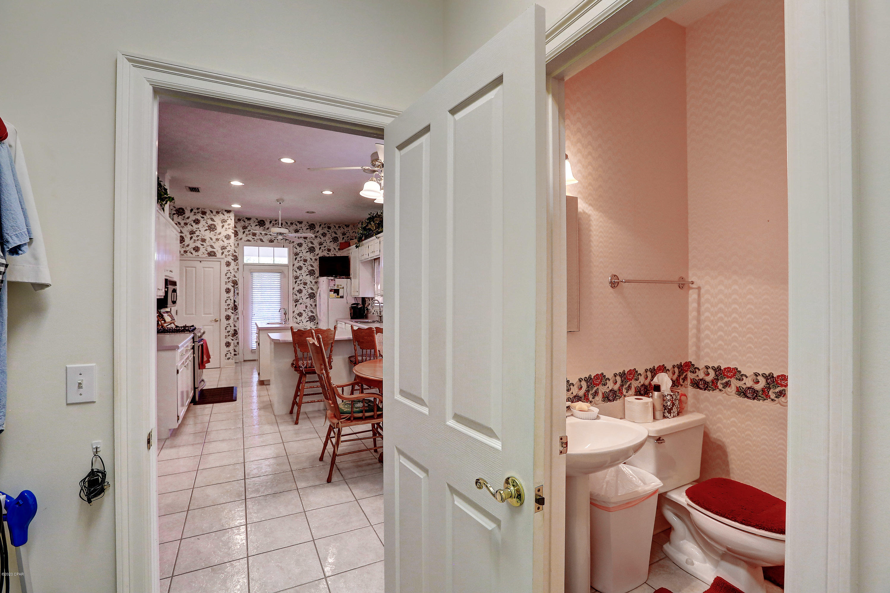 Country Club Harbour Estates - Residential