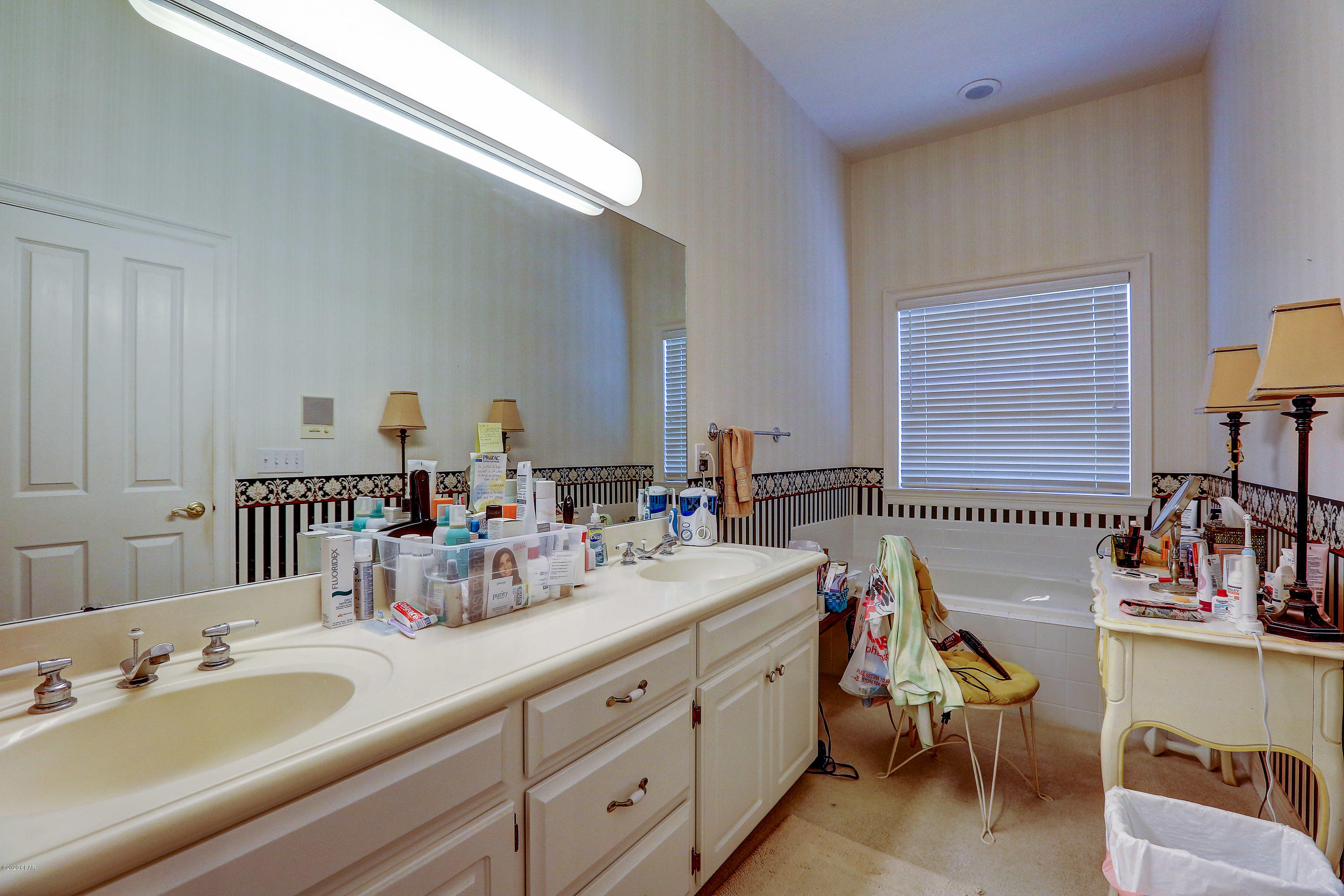 Country Club Harbour Estates - Residential