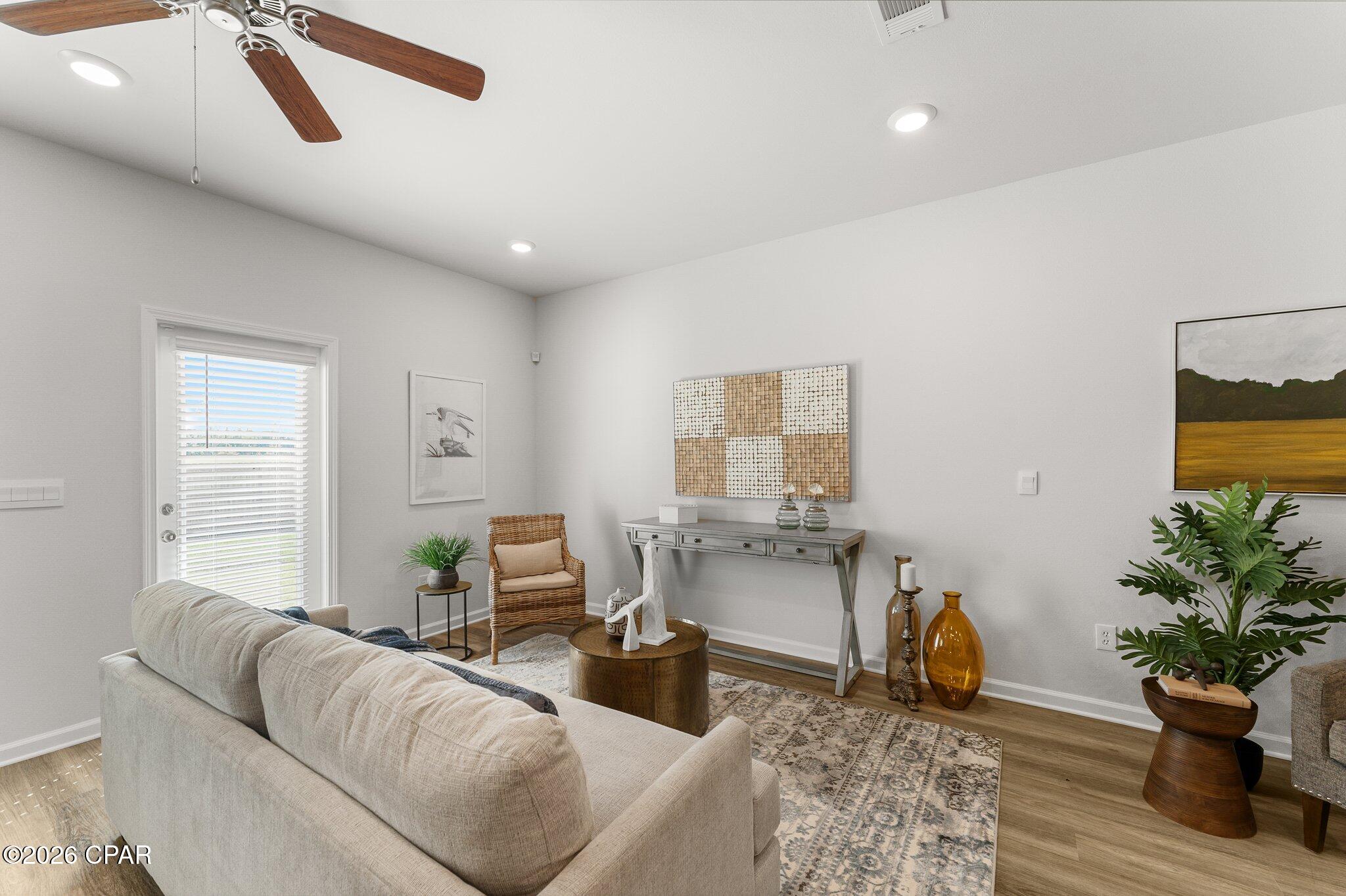 Jakes Landing - Residential Lease