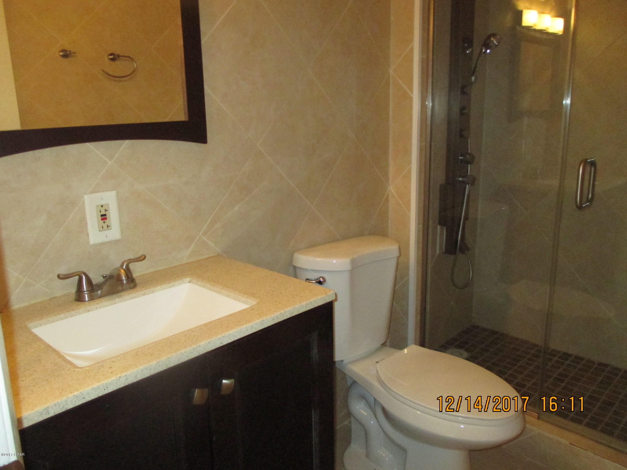 Bay Club Condo Ph 1 - Residential Lease