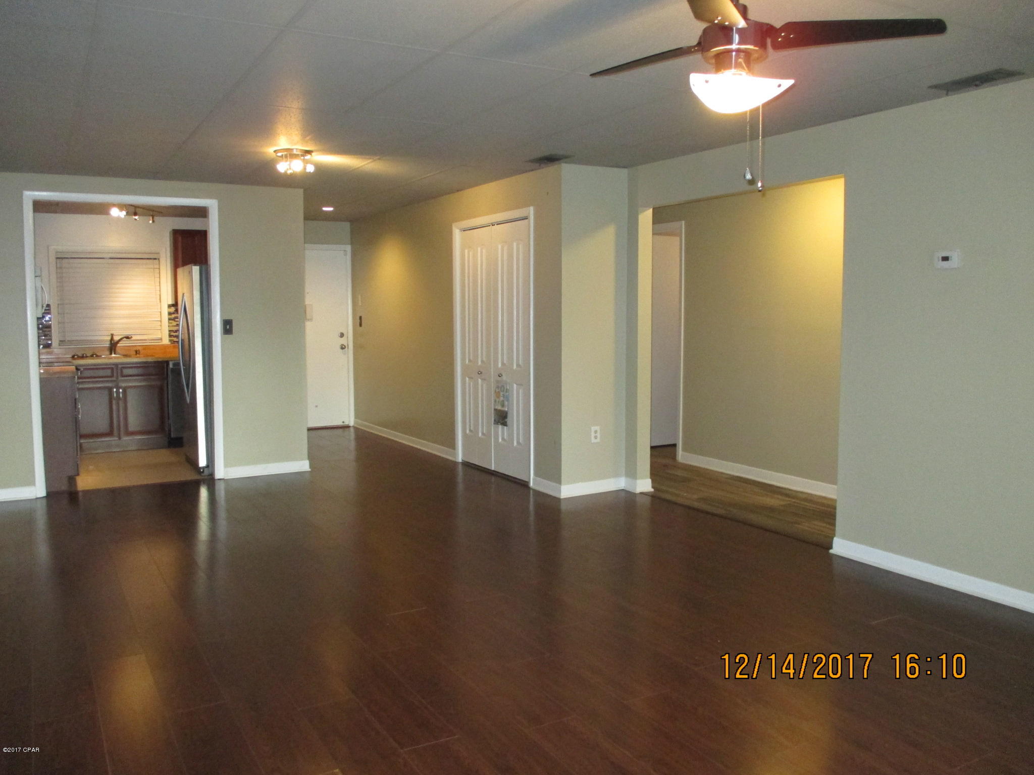 Bay Club Condo Ph 1 - Residential Lease