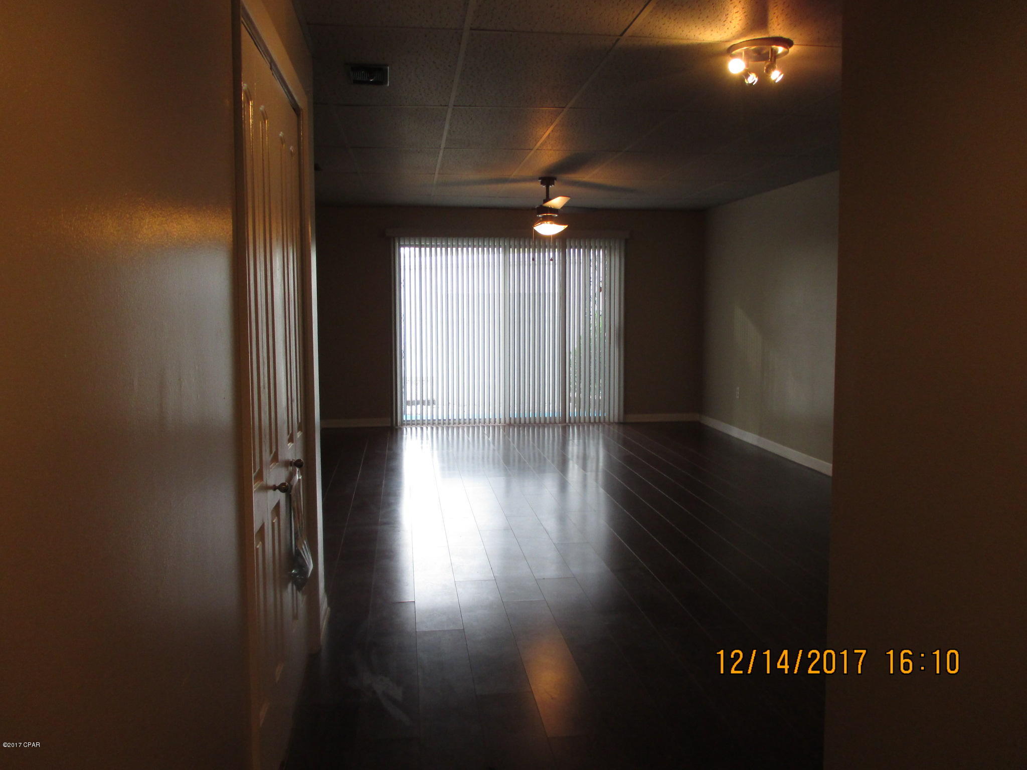 Bay Club Condo Ph 1 - Residential Lease
