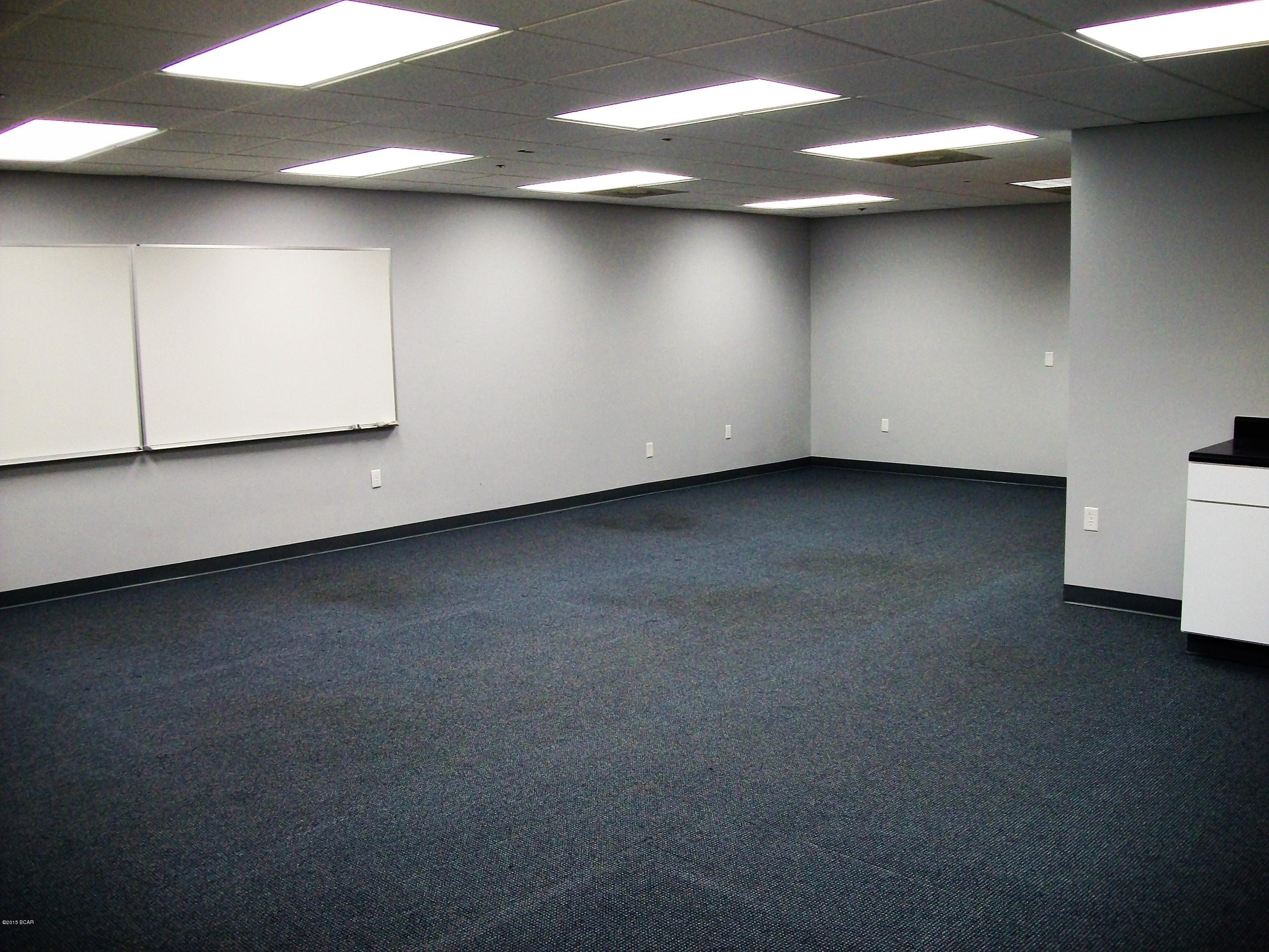 No Named Subdivision - Commercial Lease