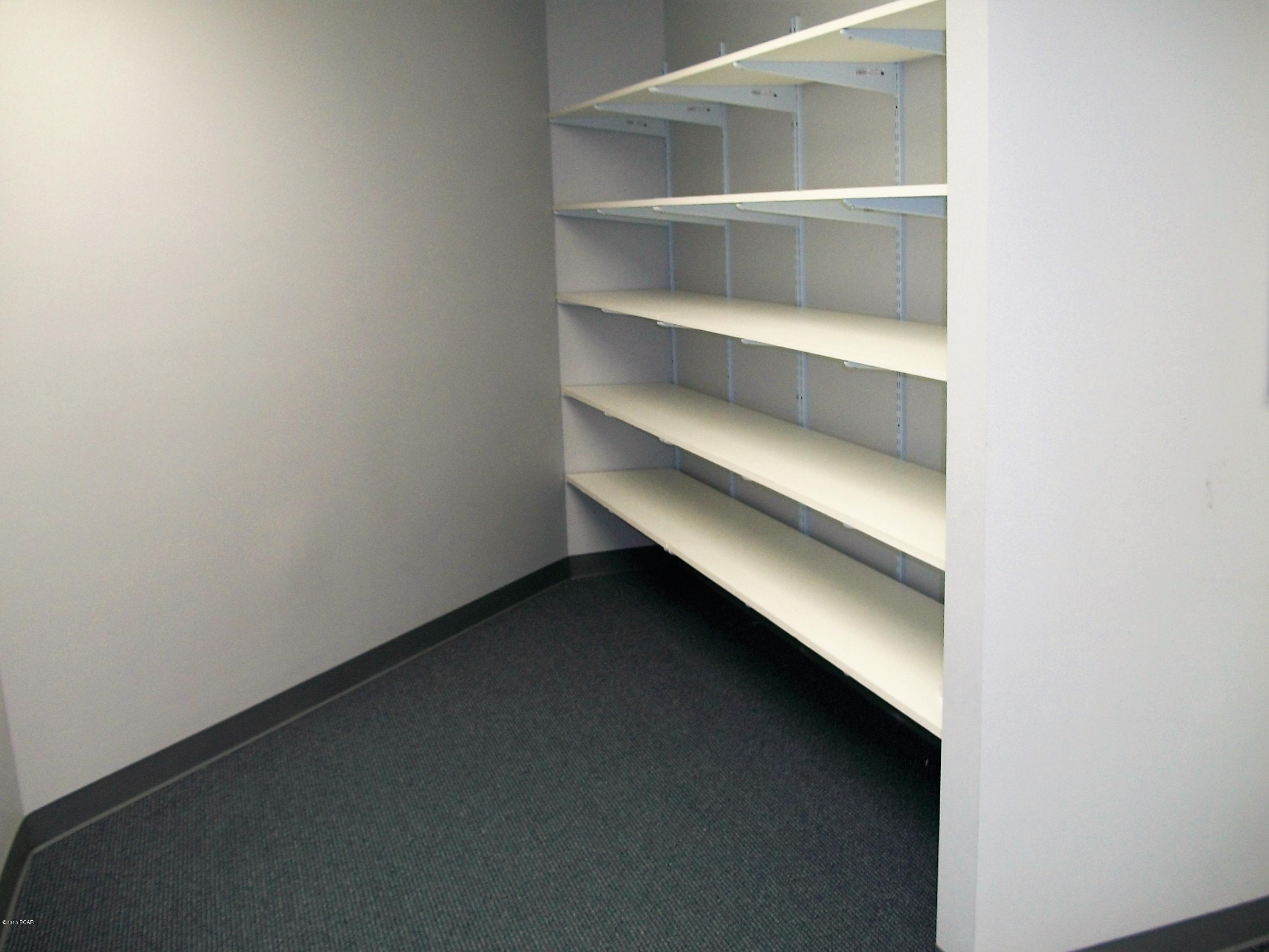 No Named Subdivision - Commercial Lease