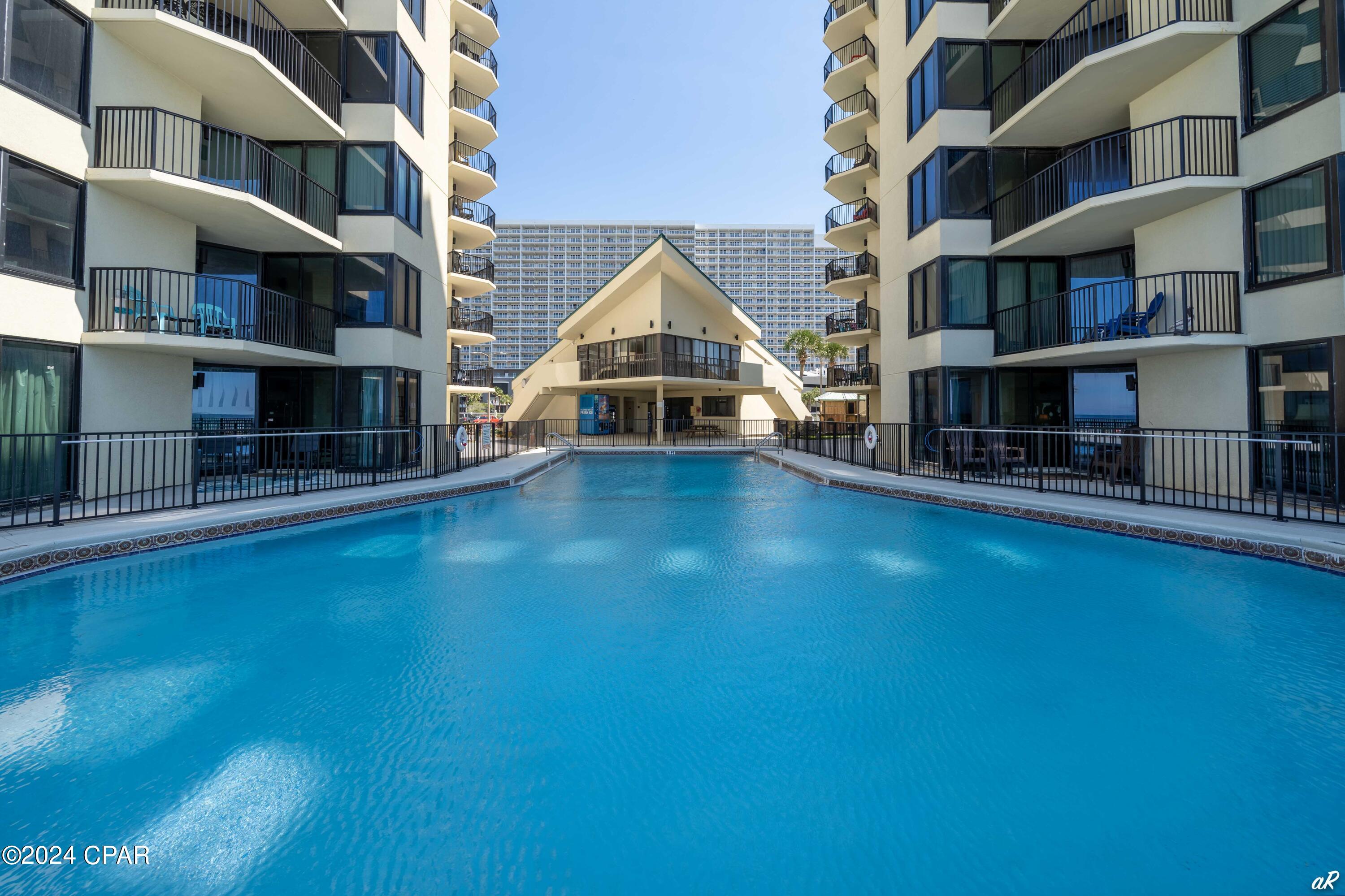 Sunbird Condo - Residential