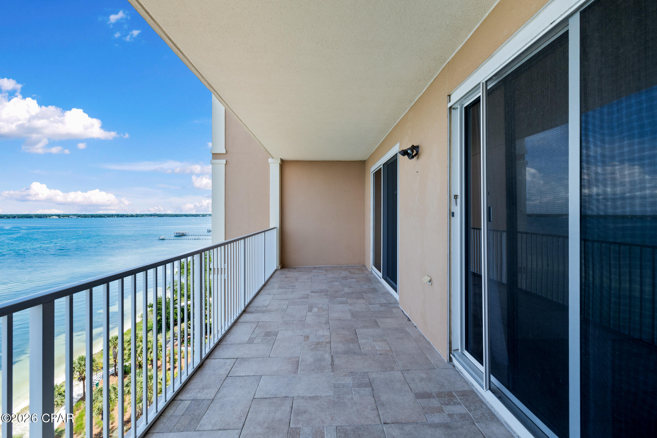 Magnolia Bay Club - Residential