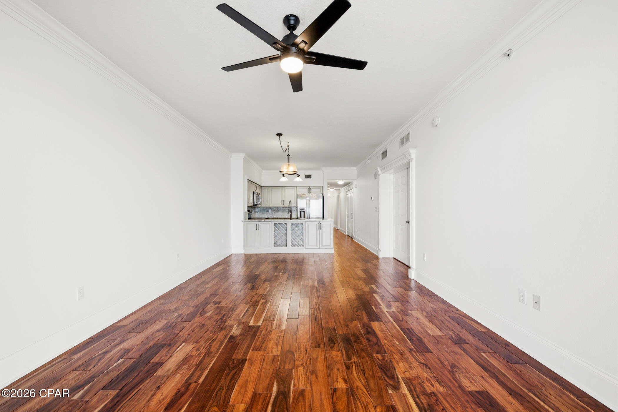 Magnolia Bay Club - Residential