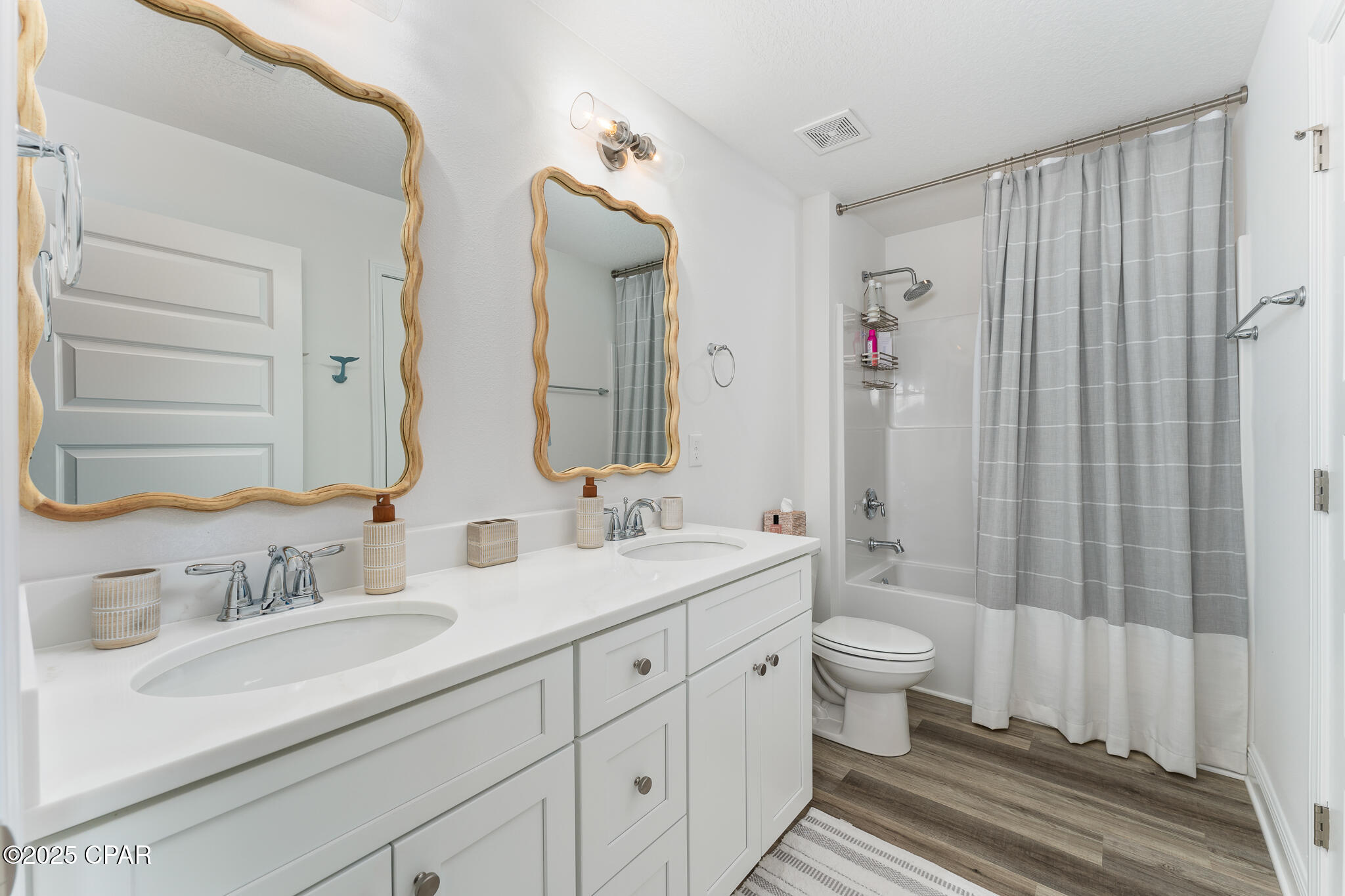 Salt Creek at MB Townhomes - Residential