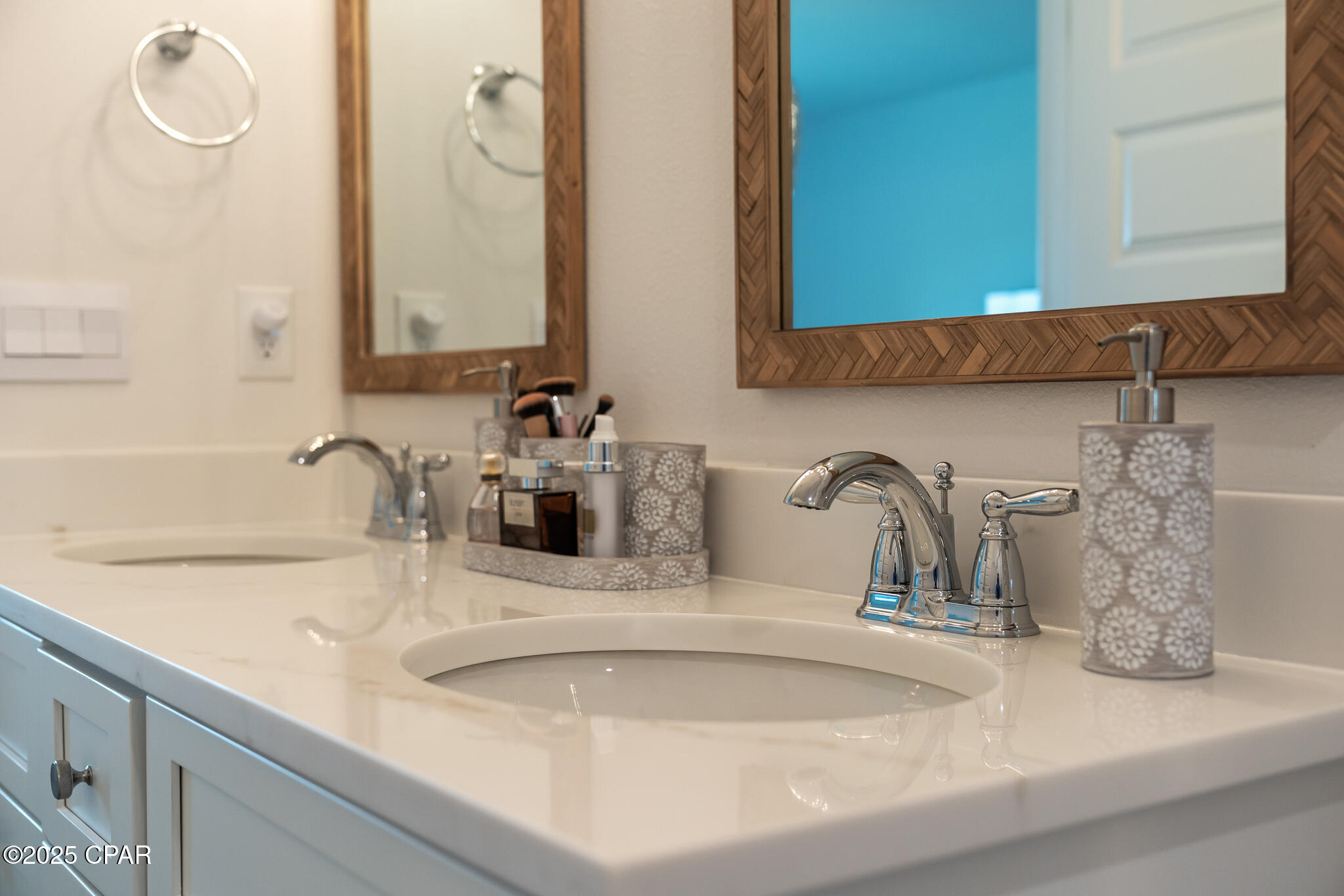 Salt Creek at MB Townhomes - Residential
