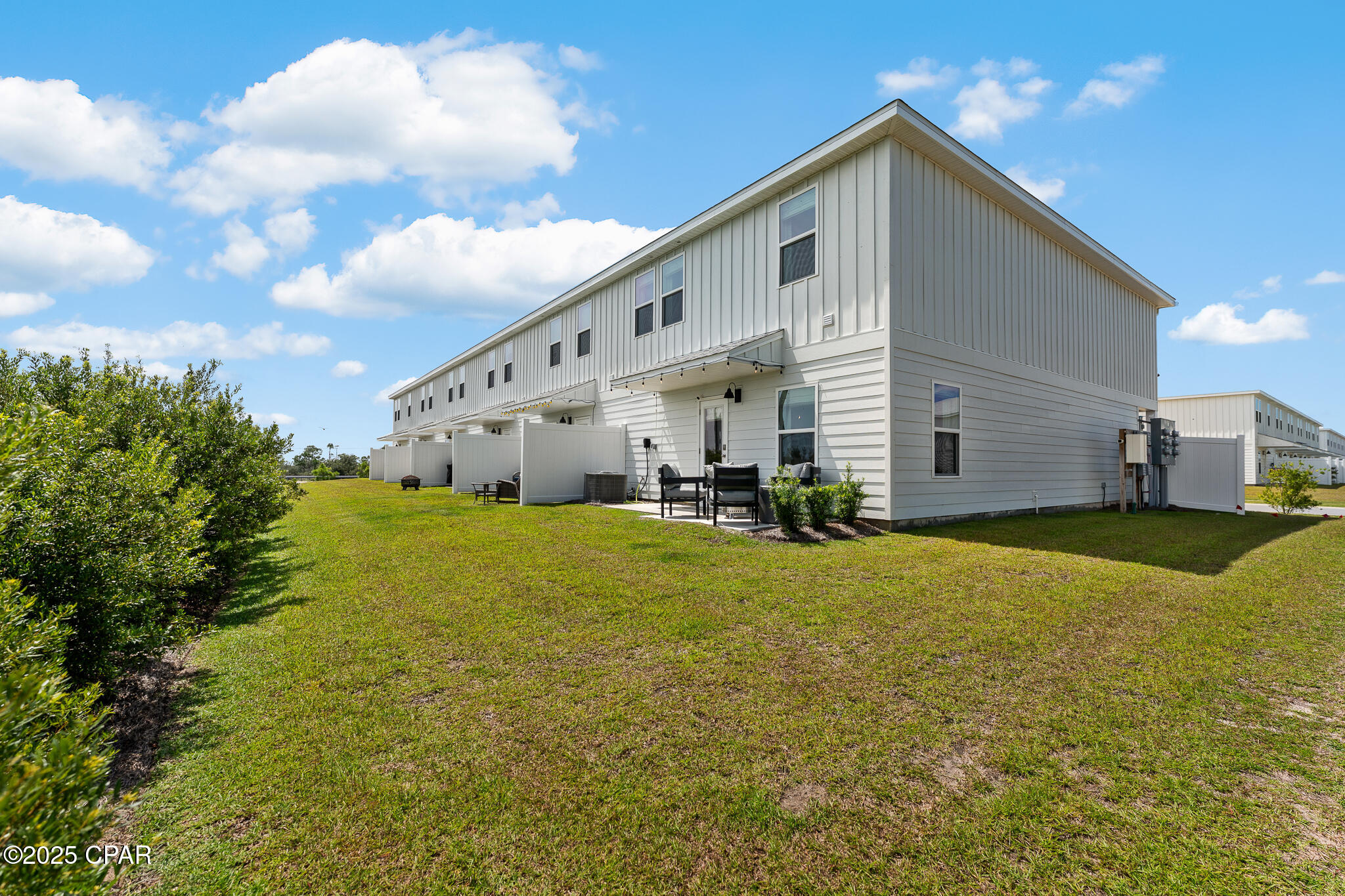 Salt Creek at MB Townhomes - Residential