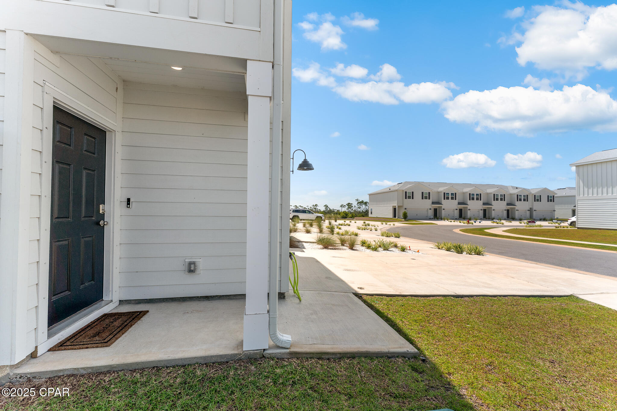 Salt Creek at MB Townhomes - Residential