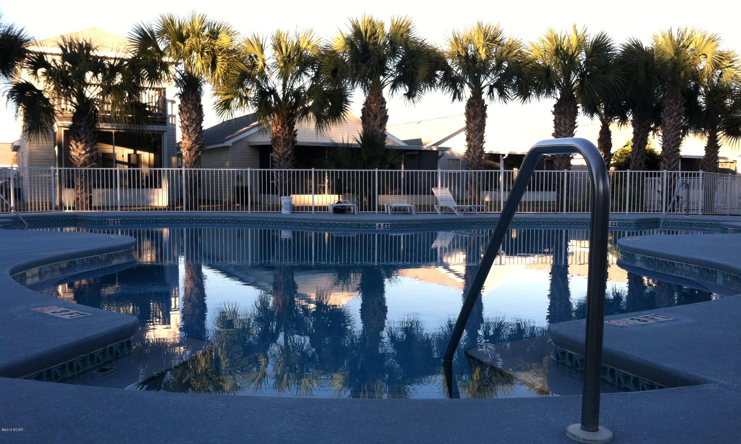 Palm Cove - Residential Lease