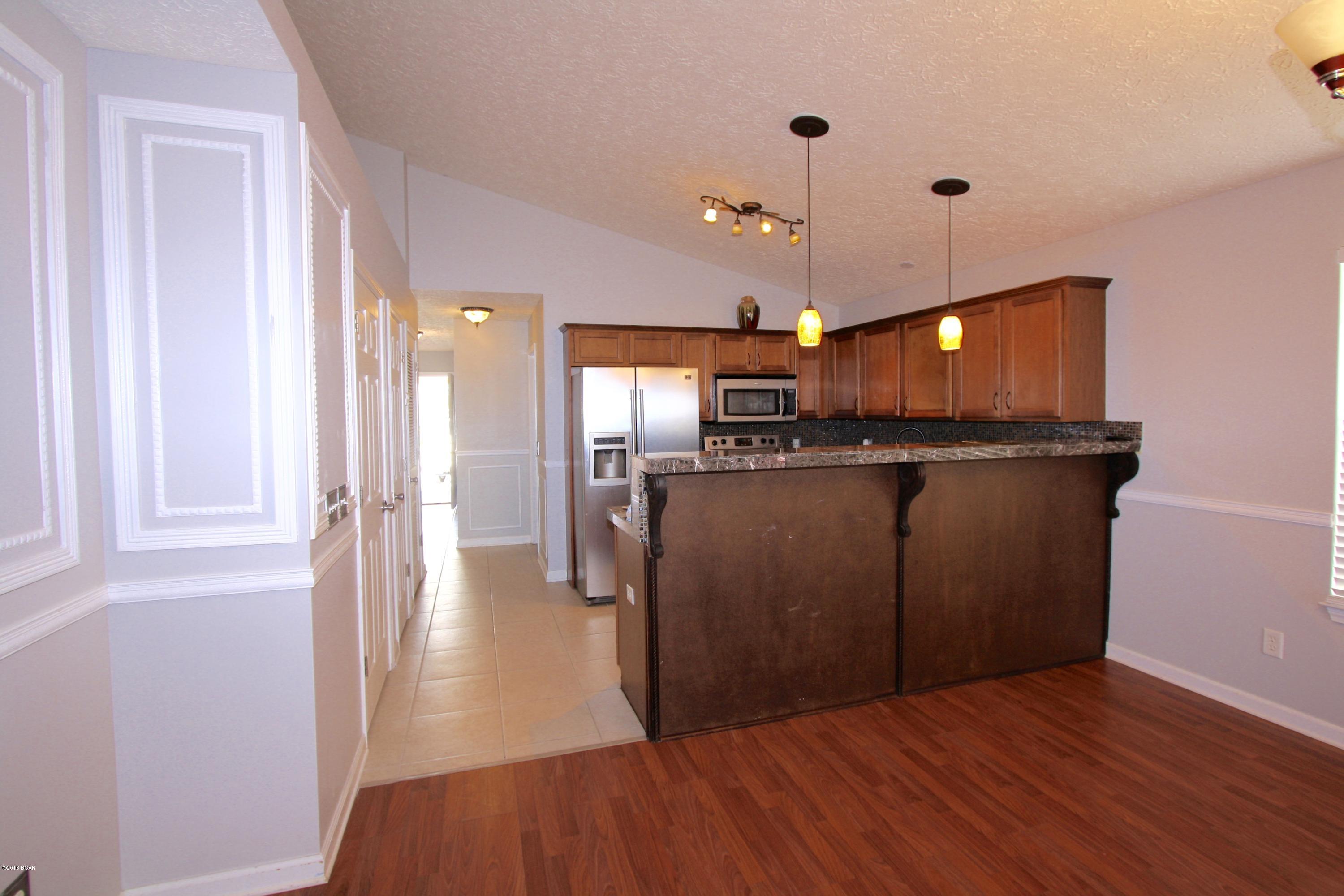 Palm Cove - Residential Lease