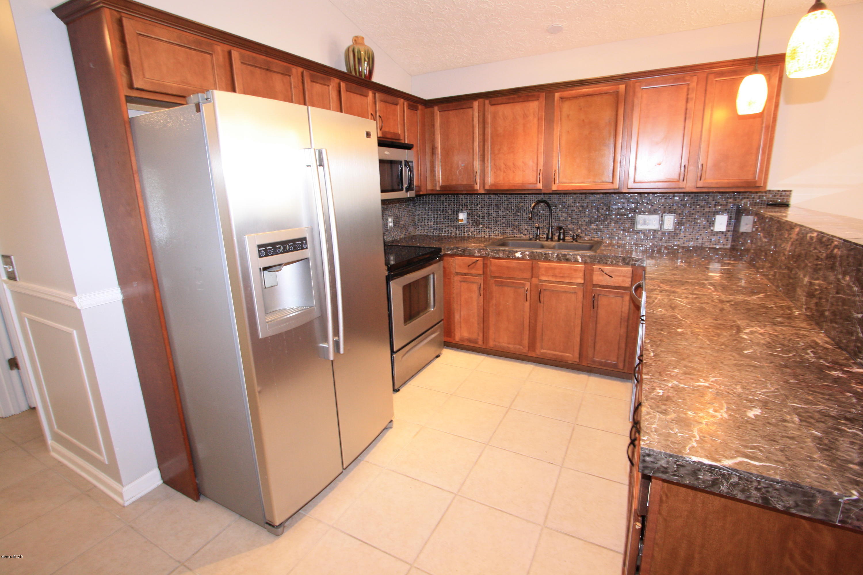 Palm Cove - Residential Lease