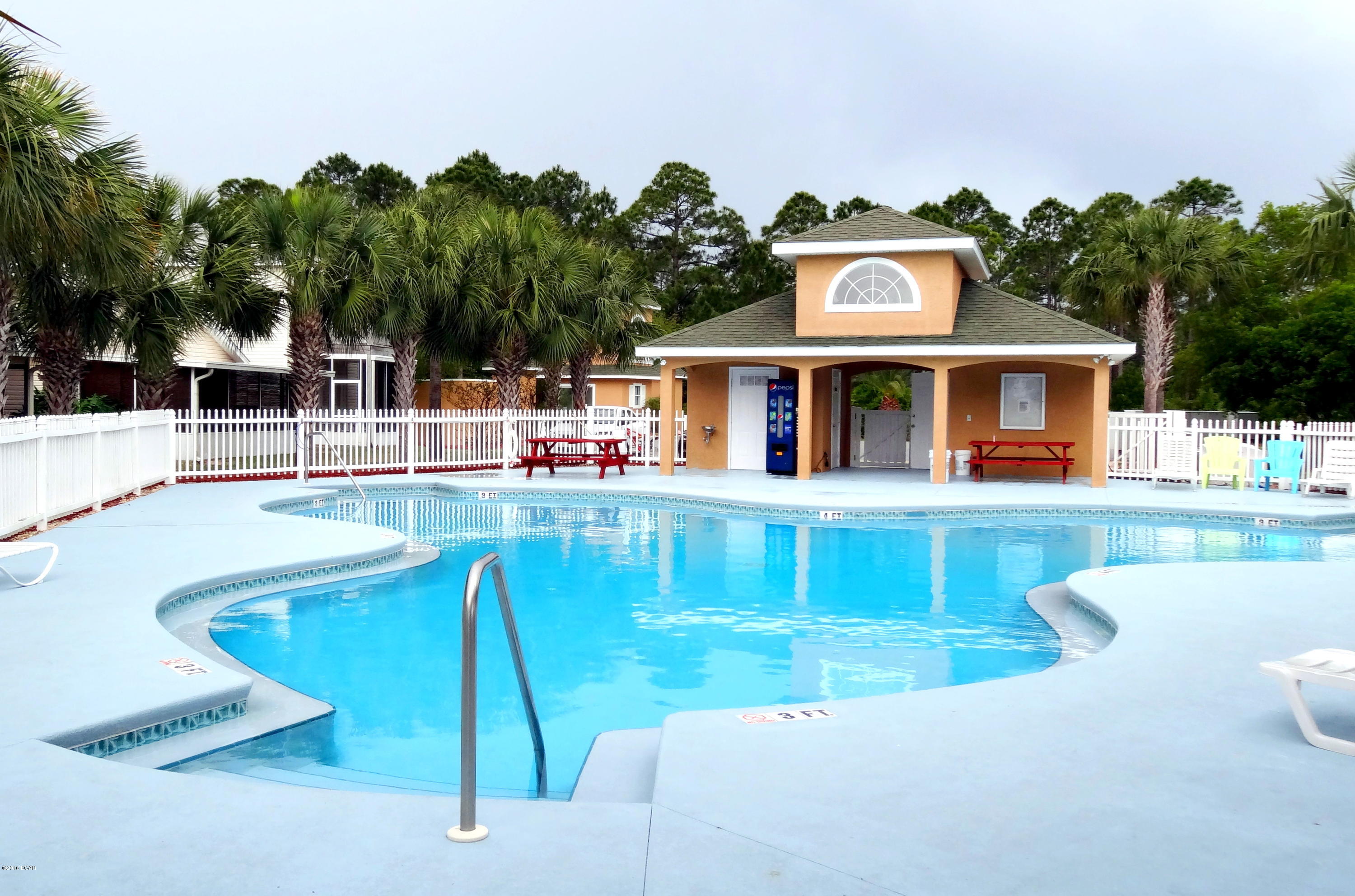 Palm Cove - Residential Lease