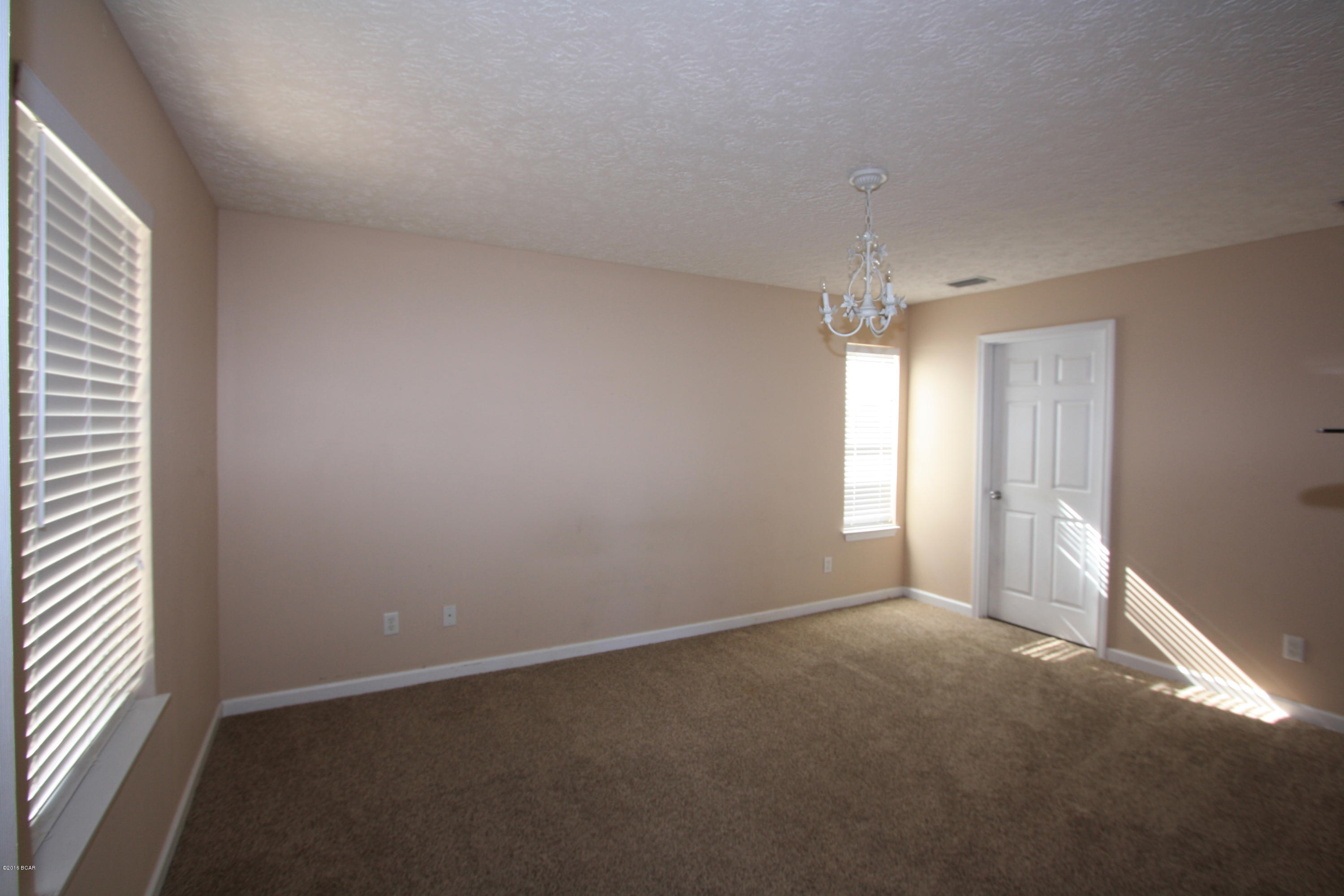Palm Cove - Residential Lease