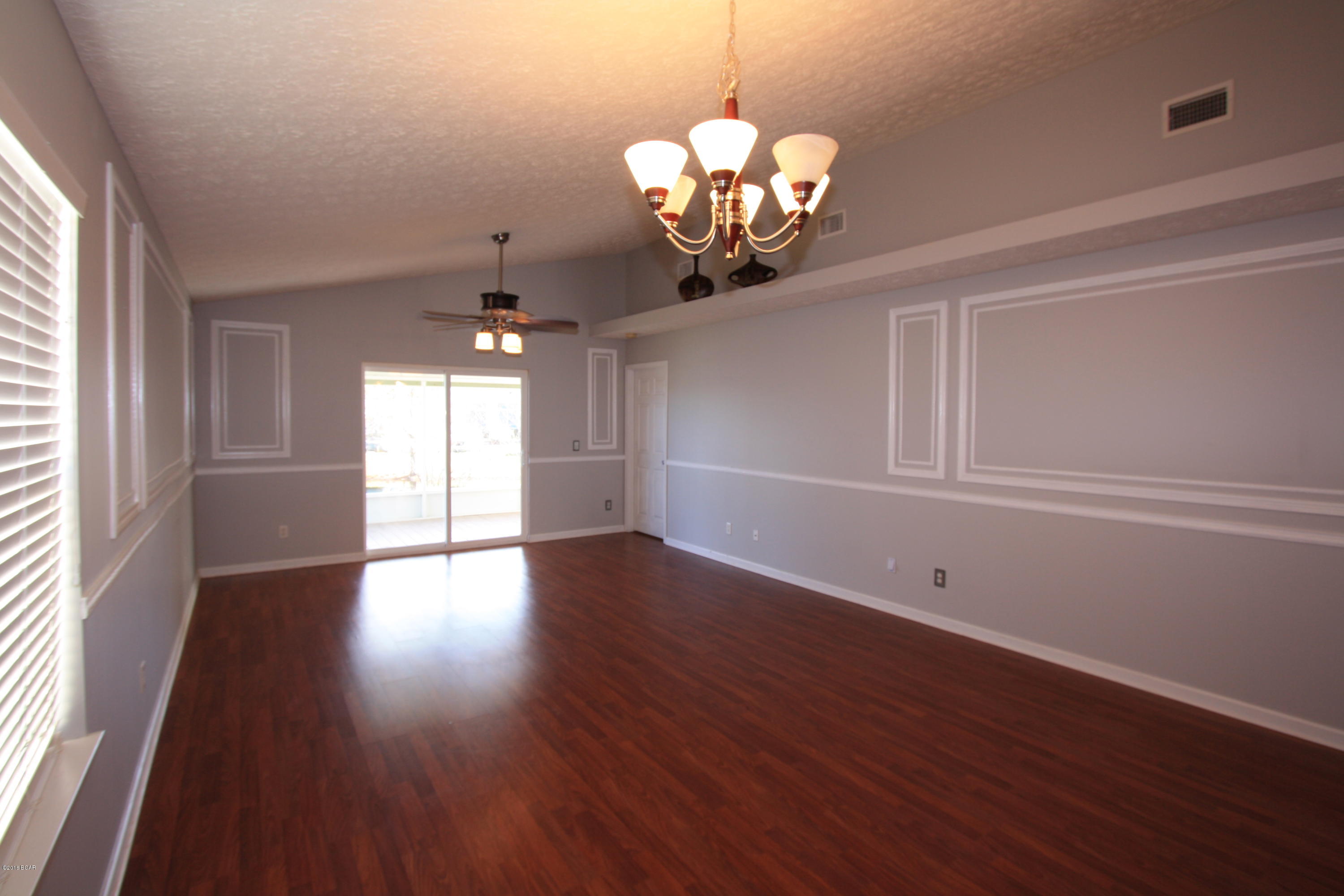 Palm Cove - Residential Lease