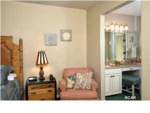 Edgewater Golf Villas V-B - Residential
