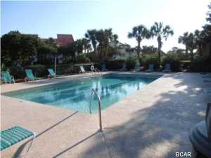 Edgewater Golf Villas V-B - Residential