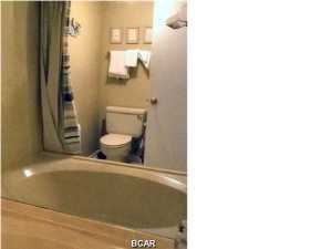 Edgewater Golf Villas V-B - Residential