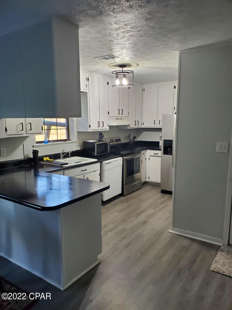 Baywood Shores Est Unit 8 - Residential