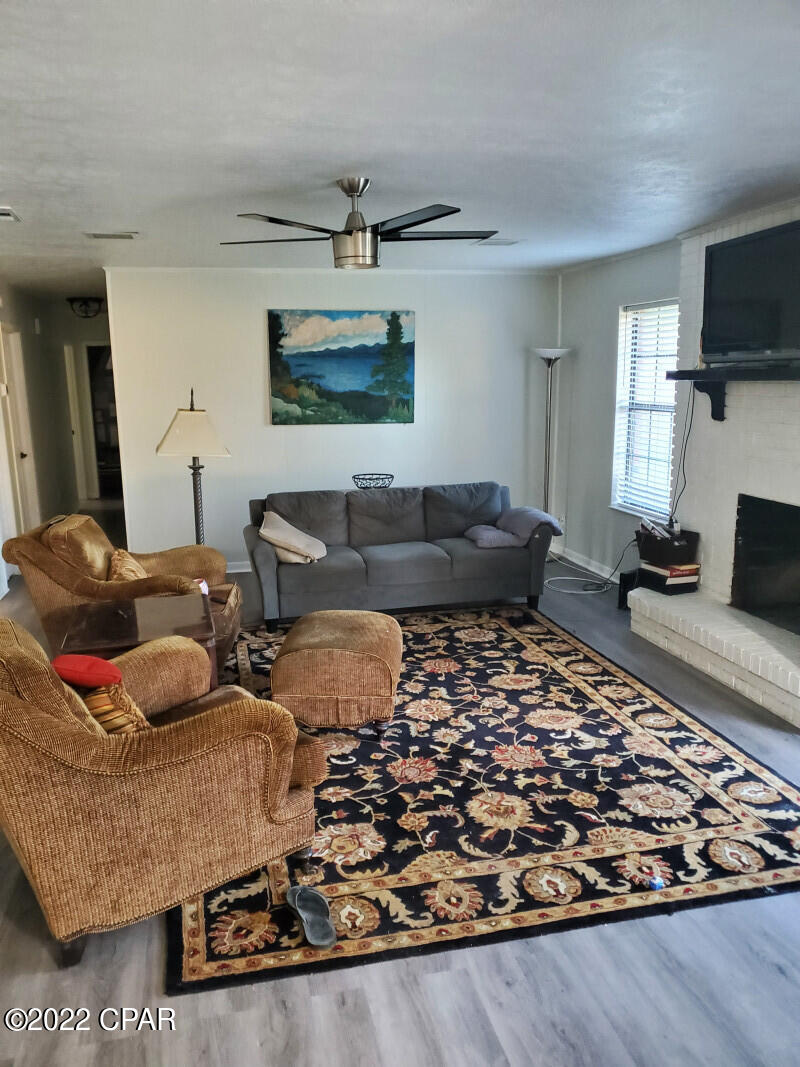Baywood Shores Est Unit 8 - Residential