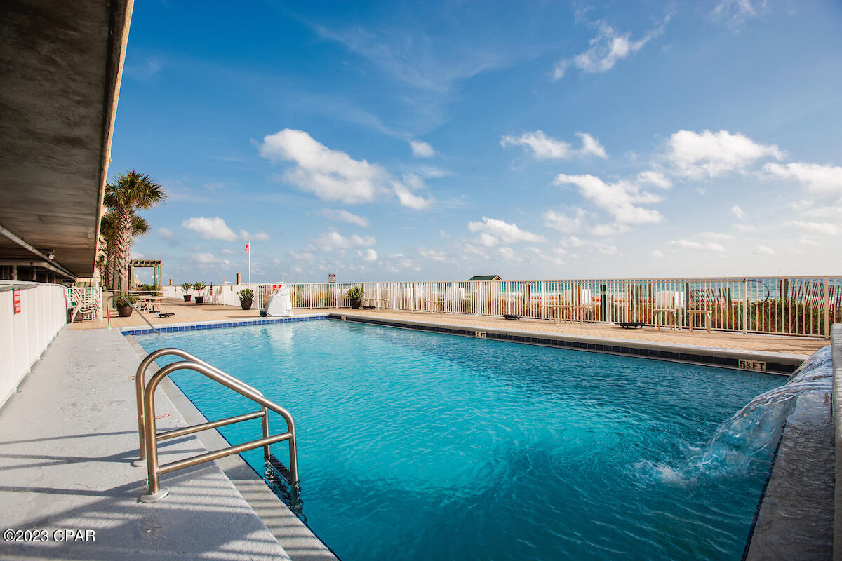 Emerald Isle - Residential