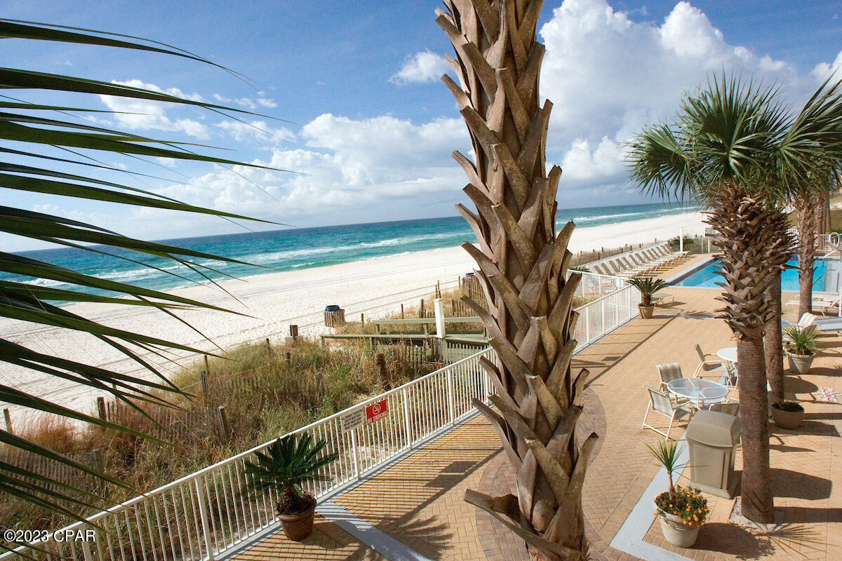 Emerald Isle - Residential