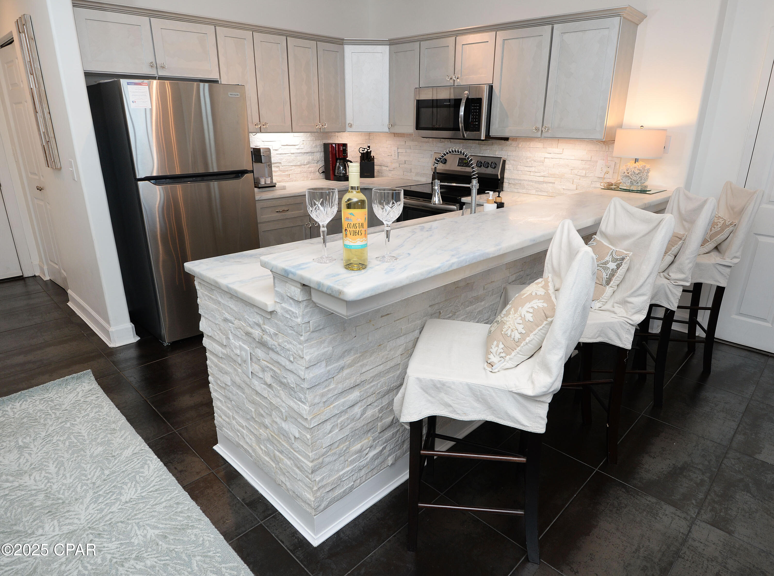 Emerald Isle - Residential