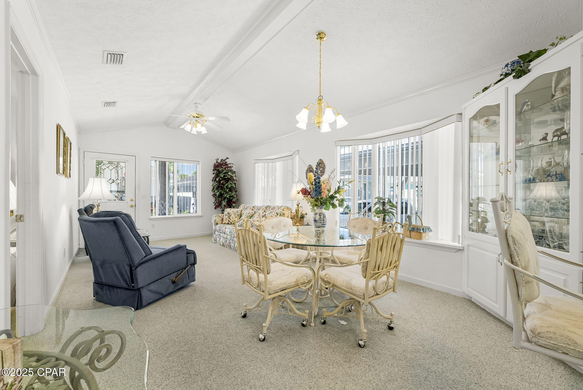 Venture Out Travel Trail - Residential