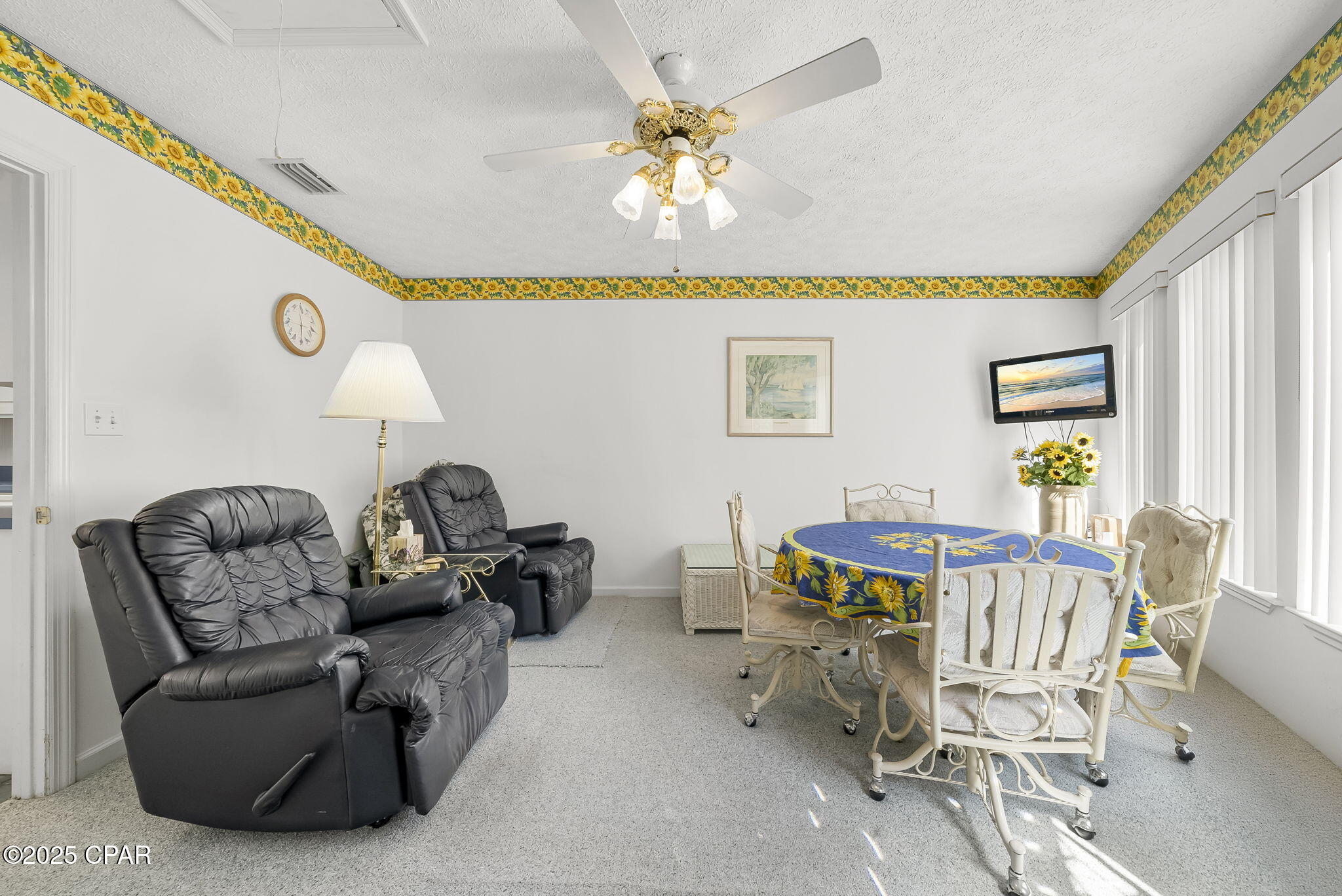 Venture Out Travel Trail - Residential