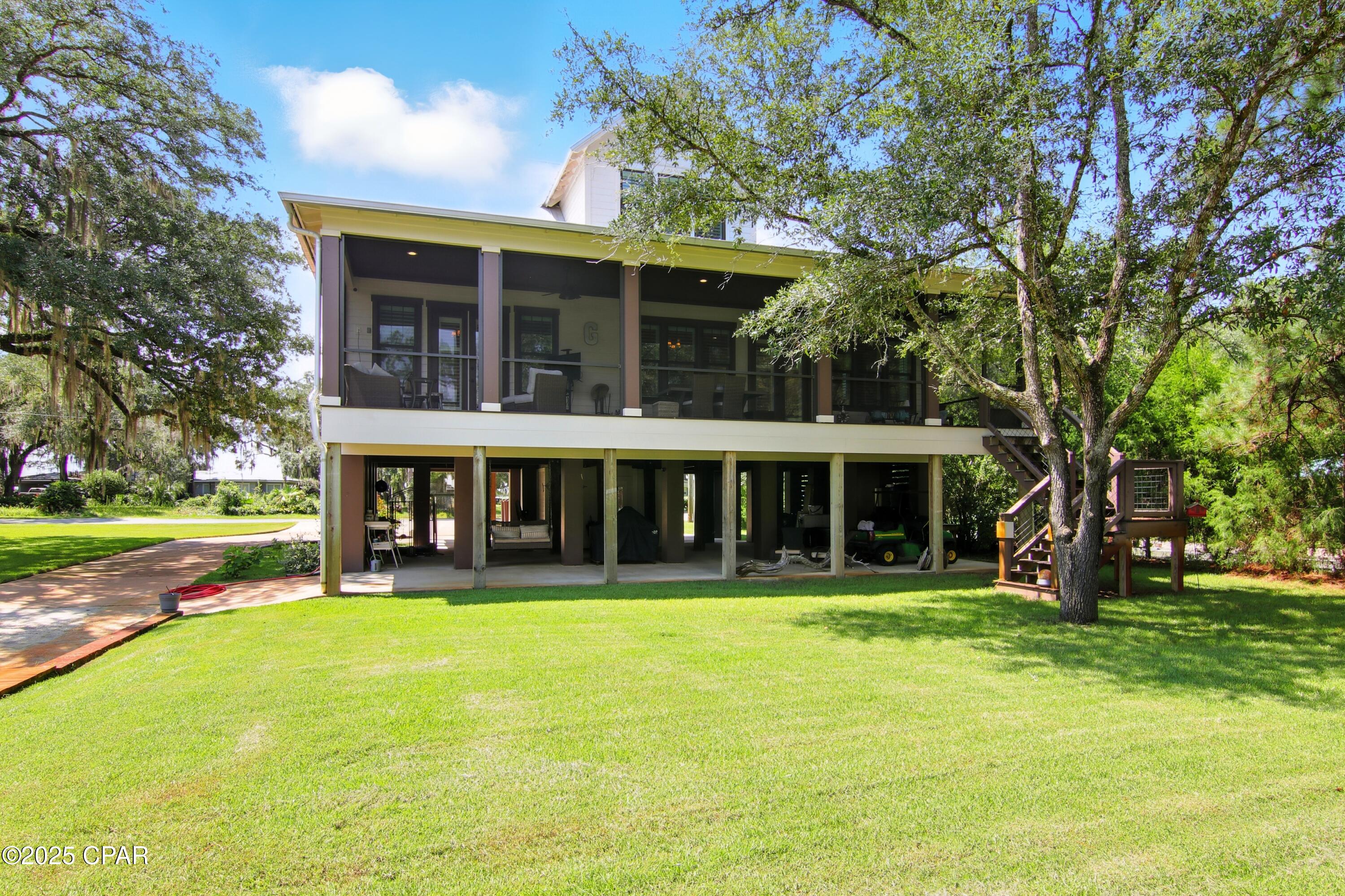 Twin Oaks 1st Add - Residential