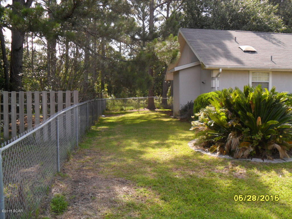 SHORT SALE LISTING. Welcome home to North Beach Estates. This 2/2 bd/bath home approx. 1300 sq ft home is located in a well established neighborhood in panama City Beach. This home offers a split bedroom plan, large great room, 2 water heaters, screened in florida room and fenced in back yard. Home needs TLC from past renters. All sizes are approx please verify independently.