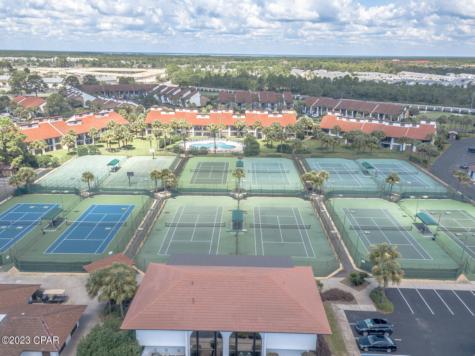Leeward/Windward Condo - Residential
