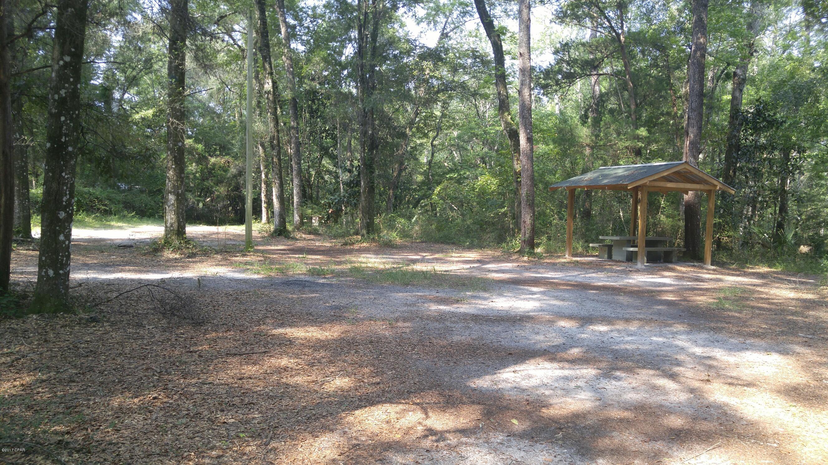 Econfina Estates Unrecord. - Land