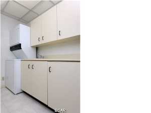 Summerwinds Condo - Residential