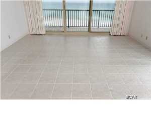 Summerwinds Condo - Residential