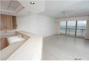 Summerwinds Condo - Residential
