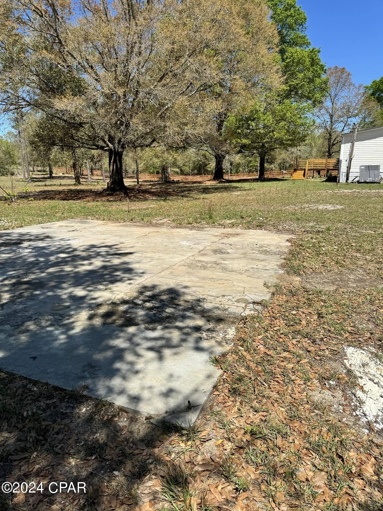 Woodview Est 1st Add - Residential