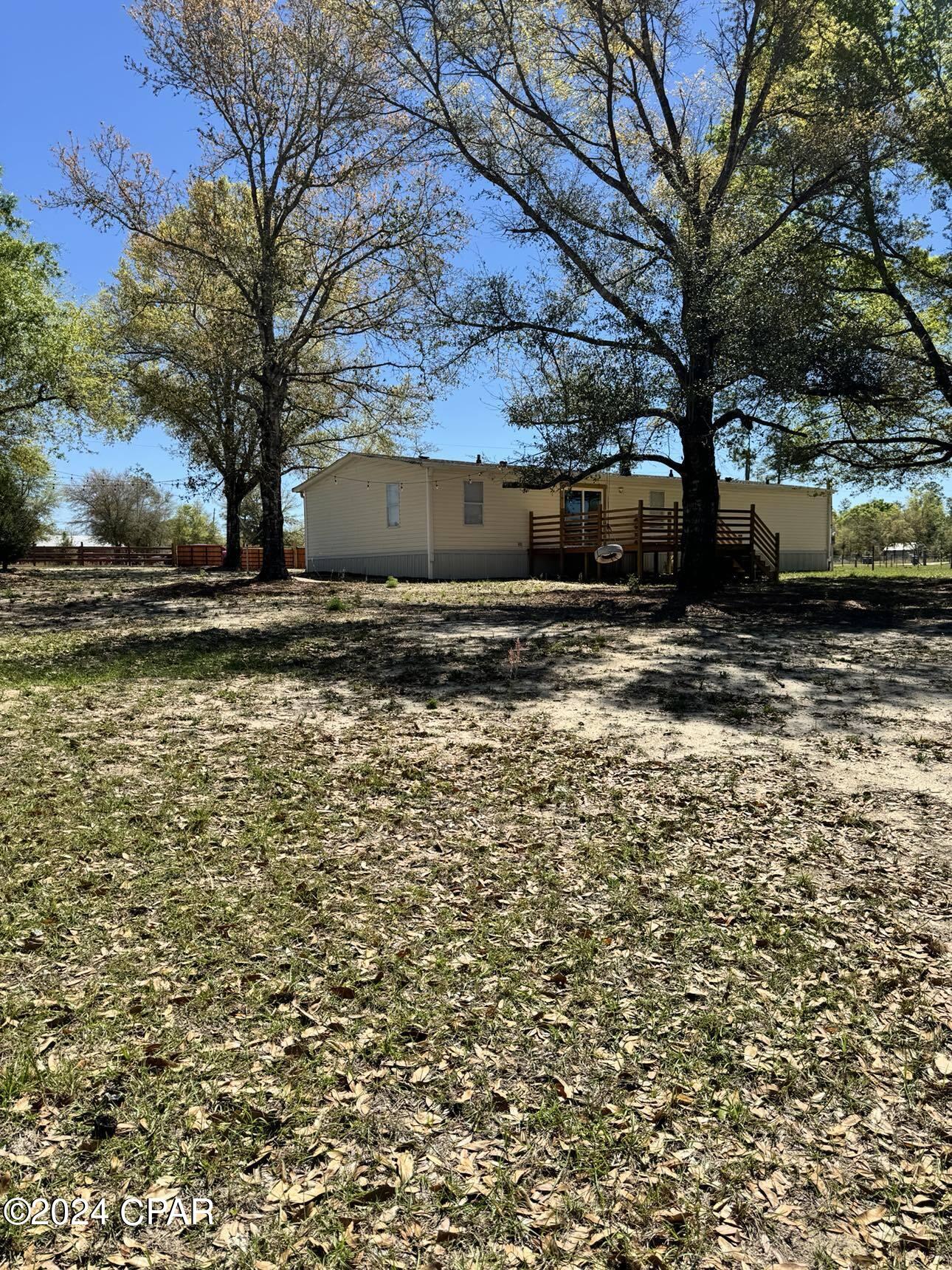 Woodview Est 1st Add - Residential