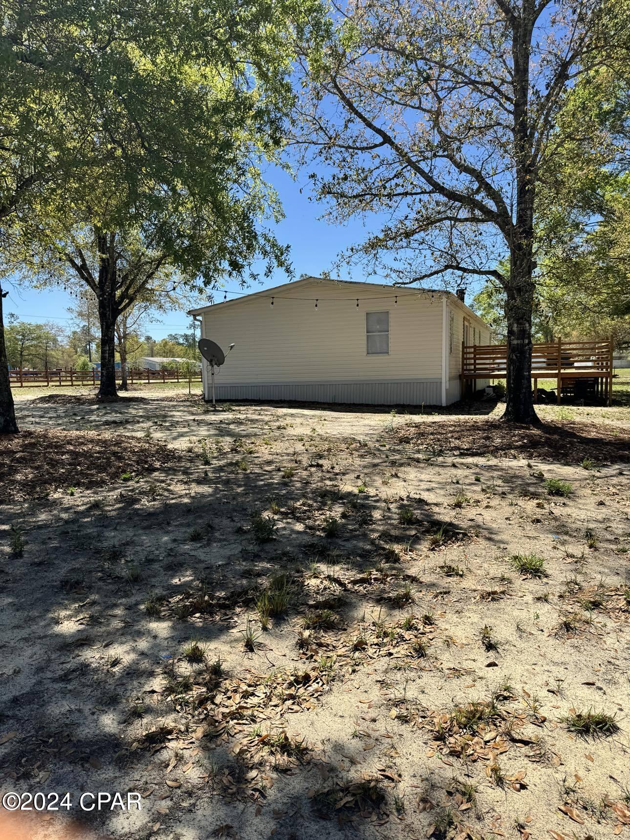 Woodview Est 1st Add - Residential