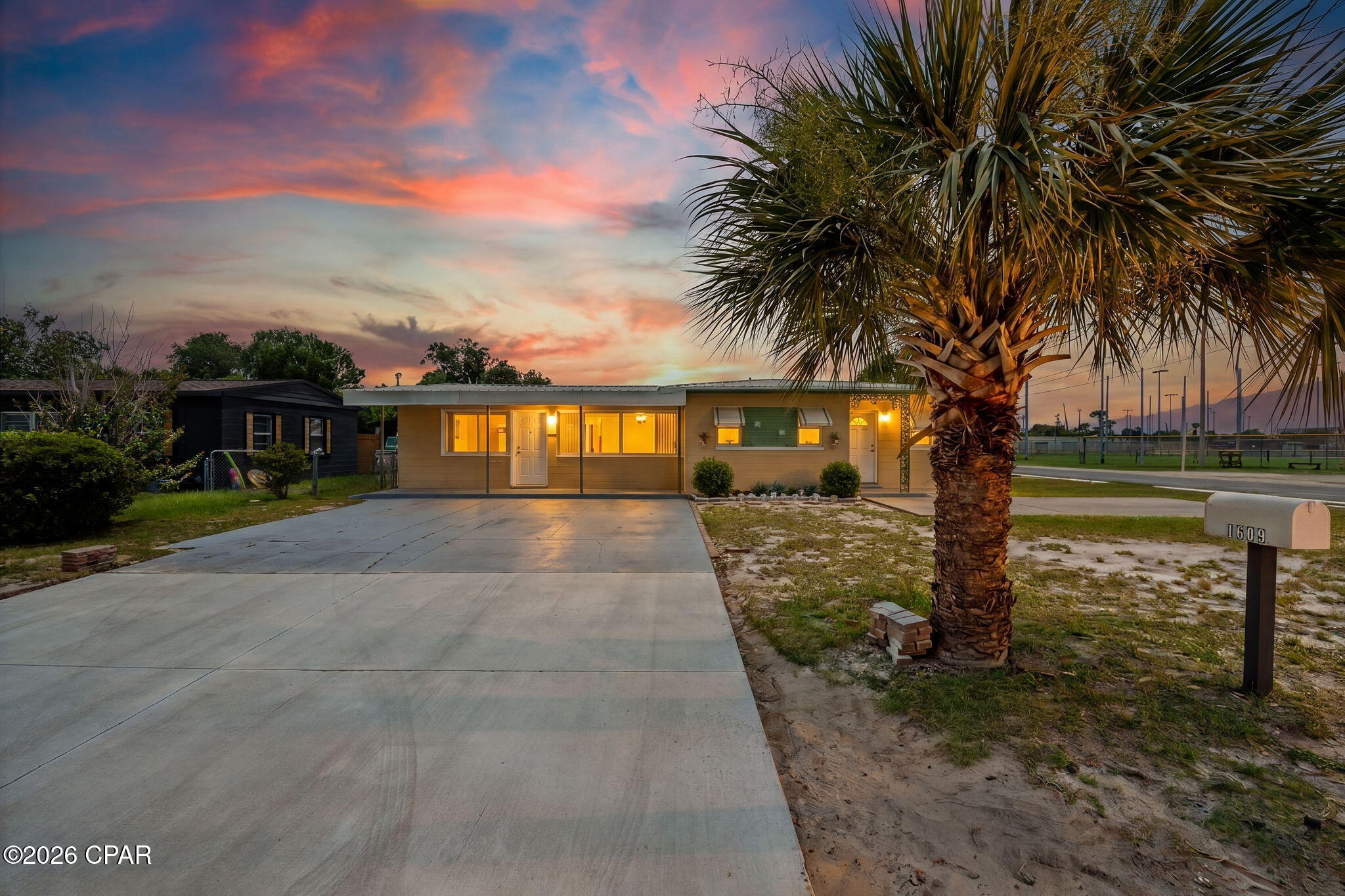 Oakland Terrace Add - Residential
